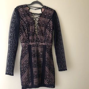 TJD long sleeved blue and tan dress